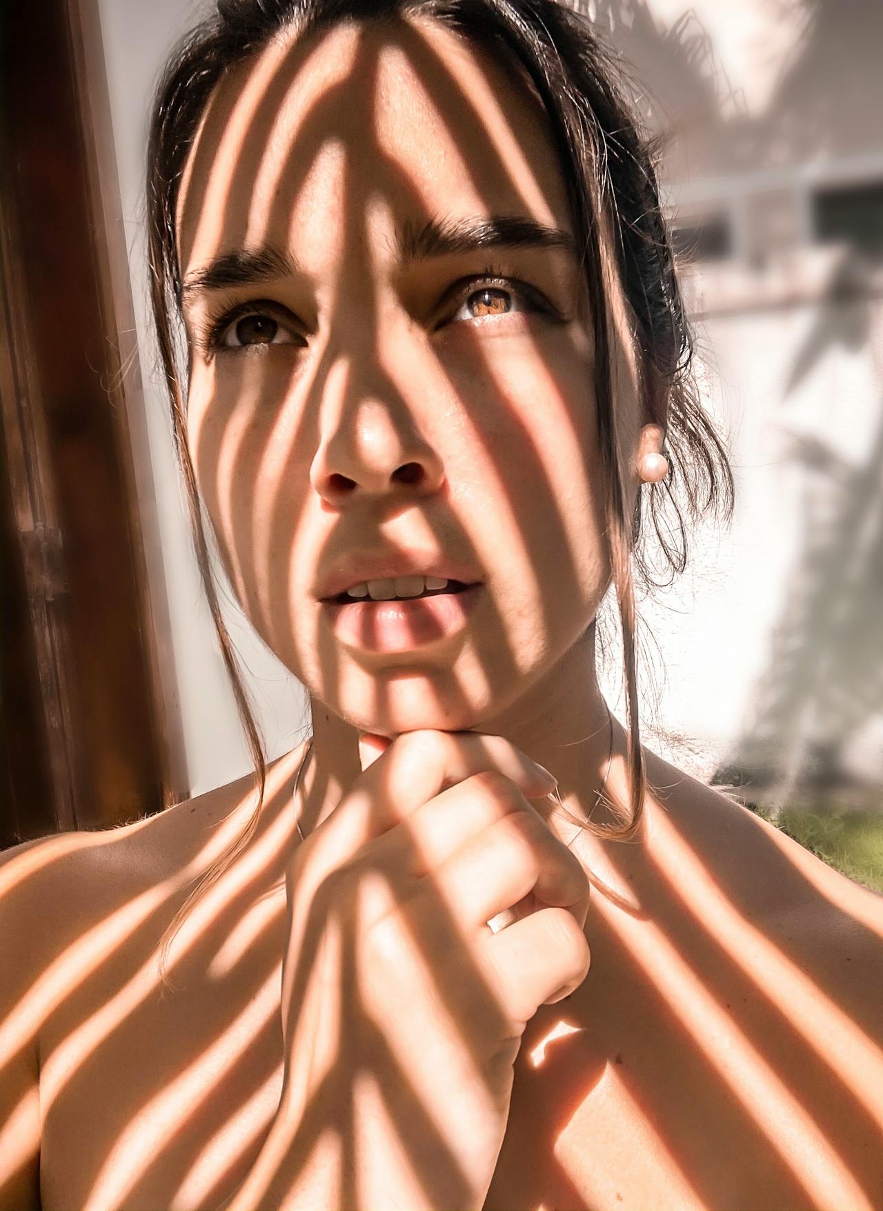 خرافات شائعة عن أشعة الشمس لا تدعيها تدمر بشرتكِ مدى الحياة
