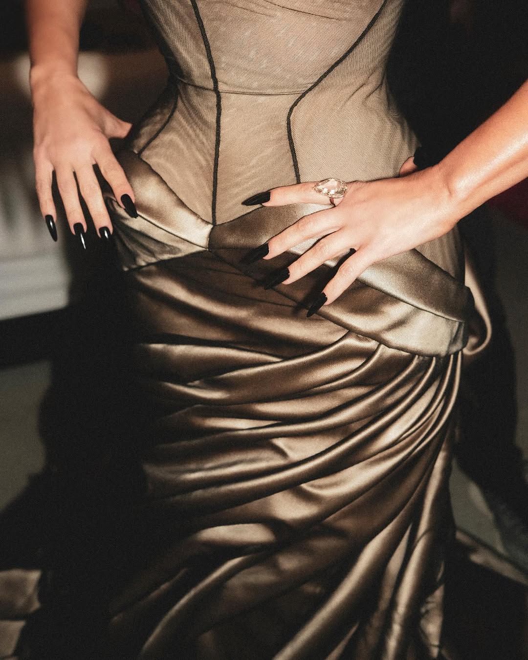 خصر كيم كارداشيان اثار الجدل بنحافته