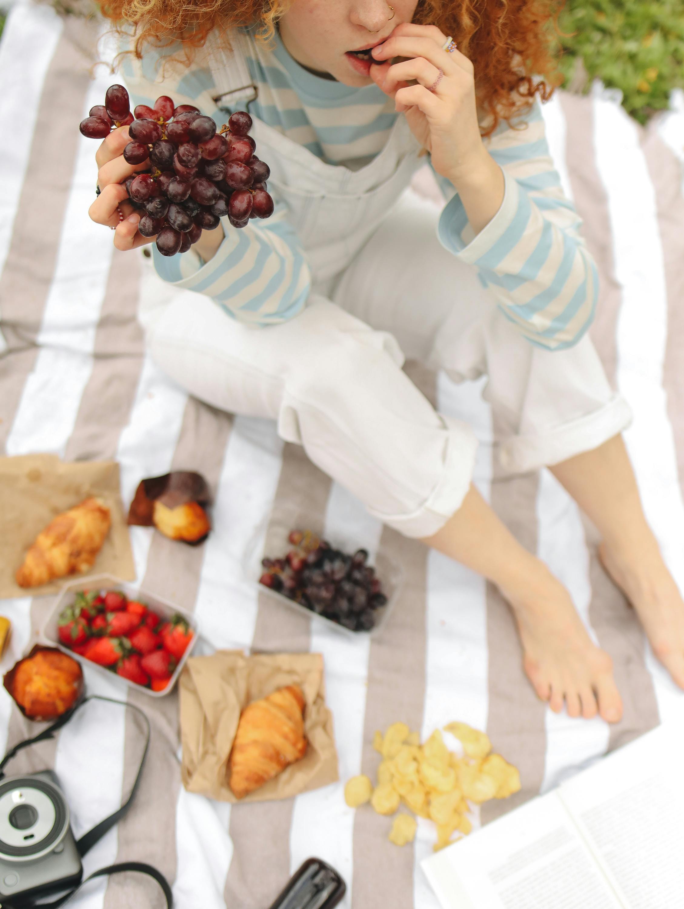 خياراتٌ غذائية صحية وواعية لجيل زد
