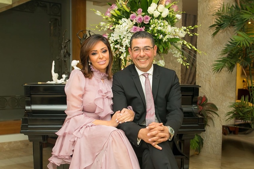 داليا البحيري عايدت زوجها بطريقة مميزة