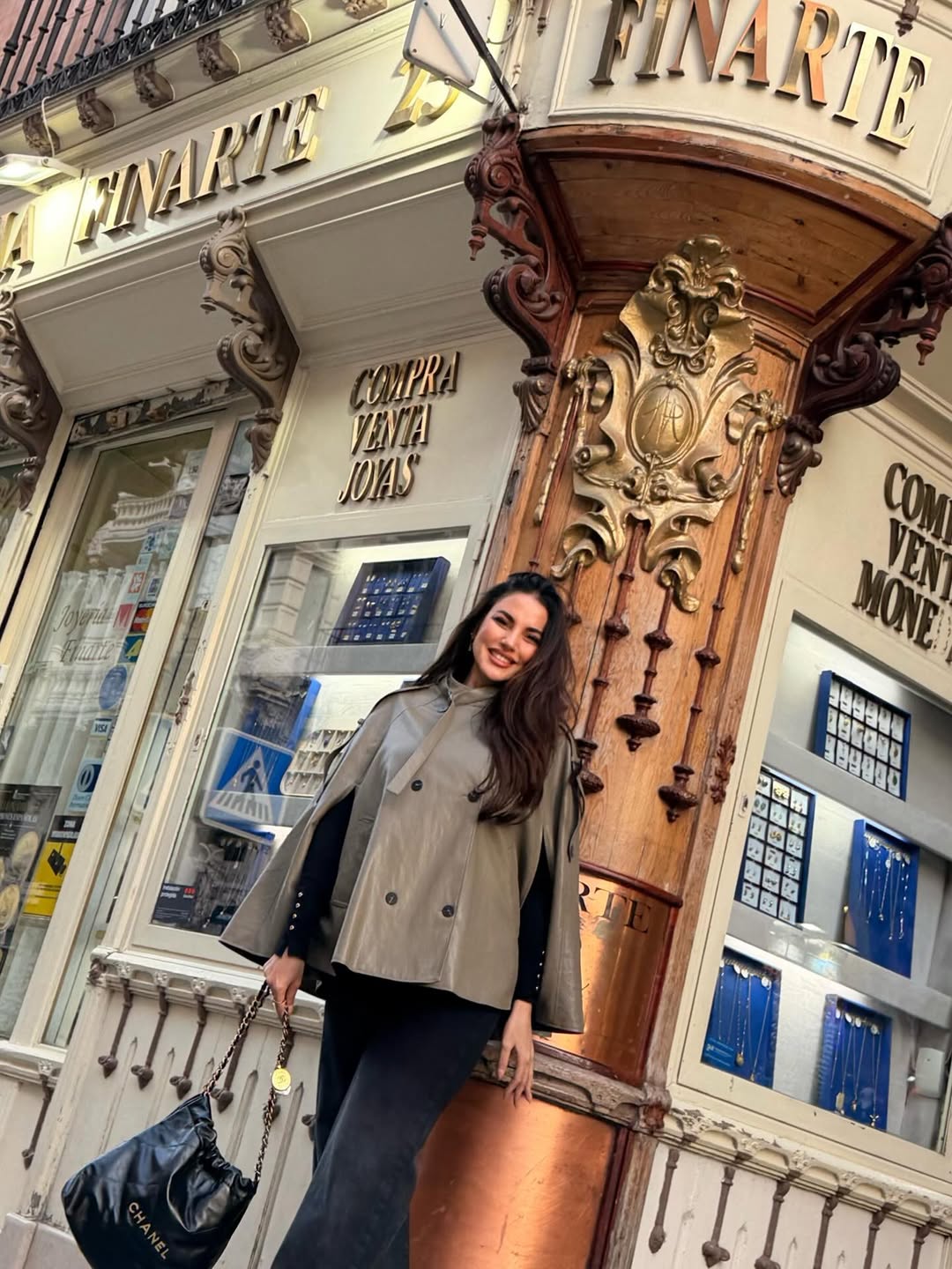 درة نشرت كذلك صورة لمبنى FINARTE