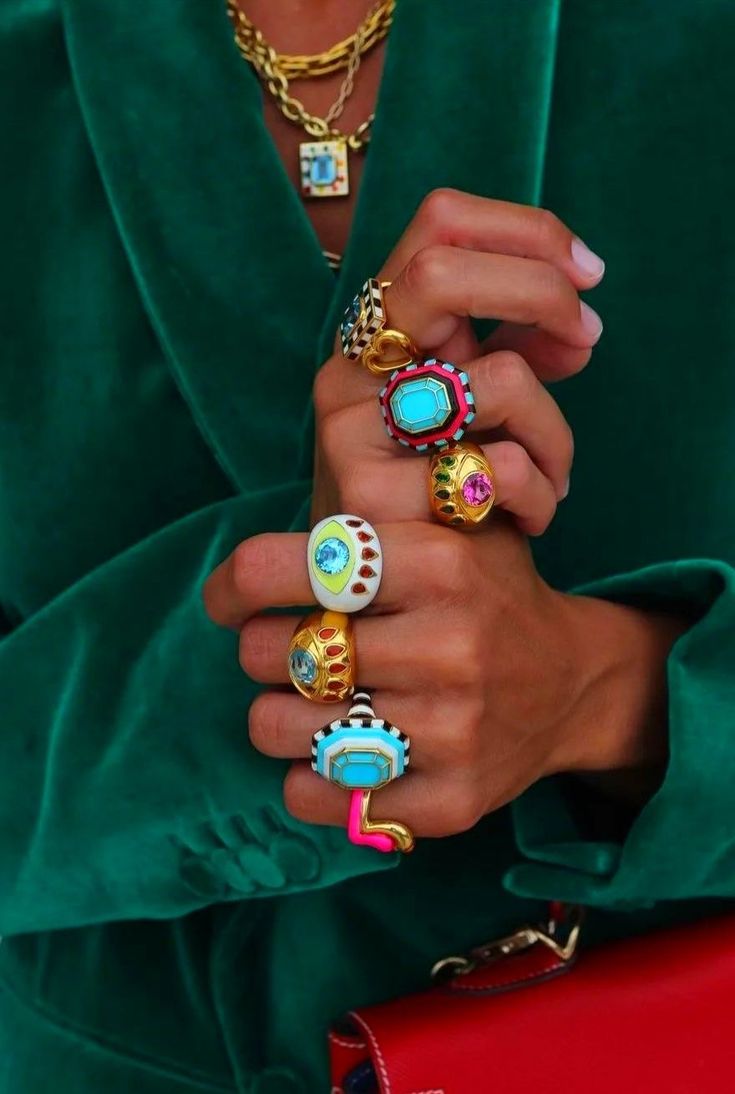 دمج الأحجار الكريمة مع نيهال المزيني