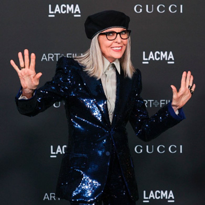  ديان كيتون بالبدلة المرصعة من ماركة Gucci