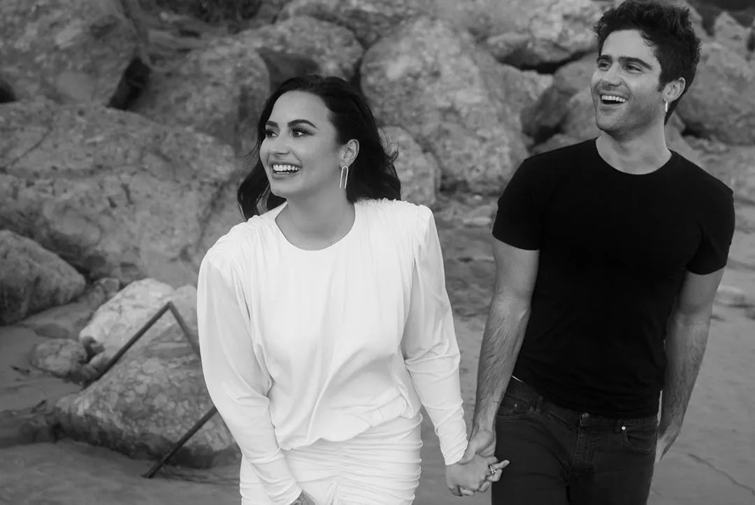 ديمي لوفاتو Demi Lovato وماكس إيريش Max Ehrich