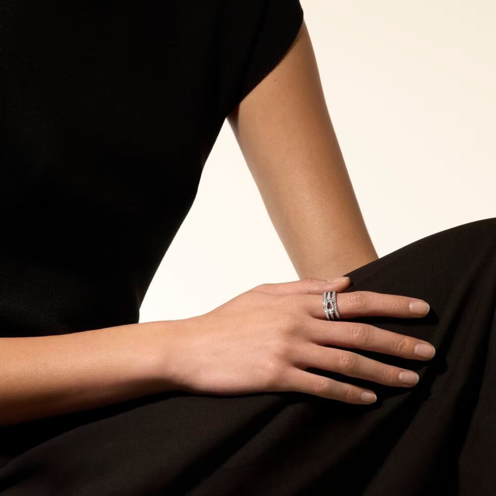 ذهب أبيض عيار 18 قيراط مع ماس نصف مرصّع من Fred