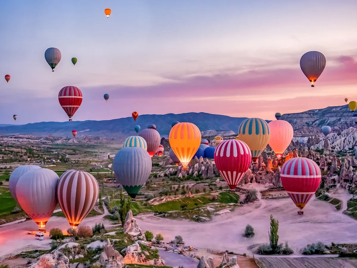 رحلة المنطاد فوق كابادوكيا Cappadocia Hot Air Balloon