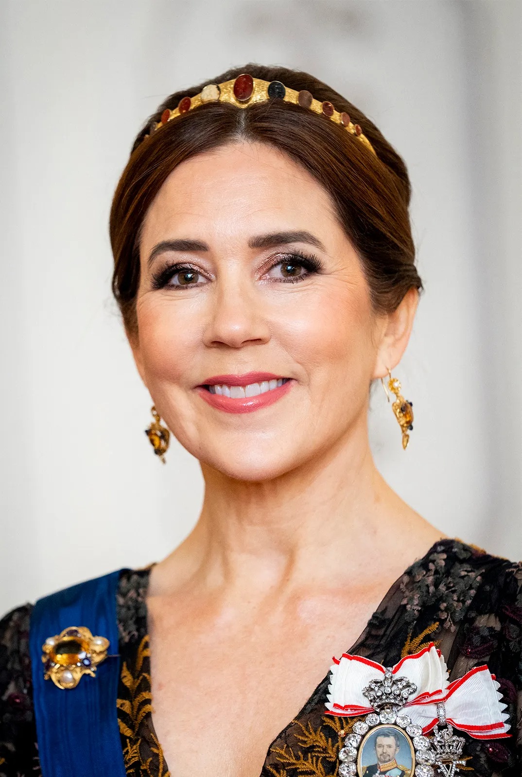 رحلة ماري إلى أستراليا ليست مجرد عرض للأزياء والمجوهرات