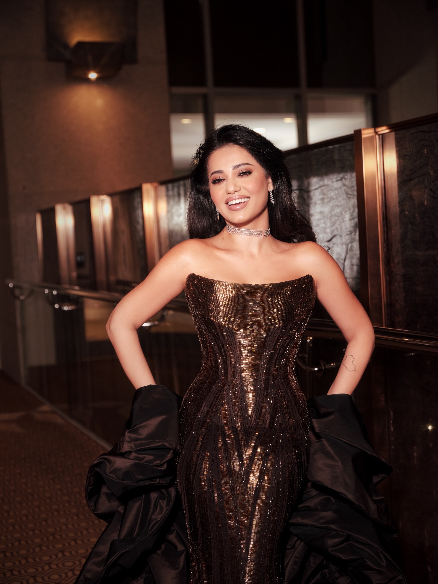 رحمة رياض بمجوهرات MARLI New York من مجموعة Avenues الأيقونية