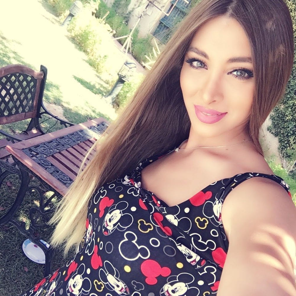 رحيل إنجي مراد بعد ولادة طفلها