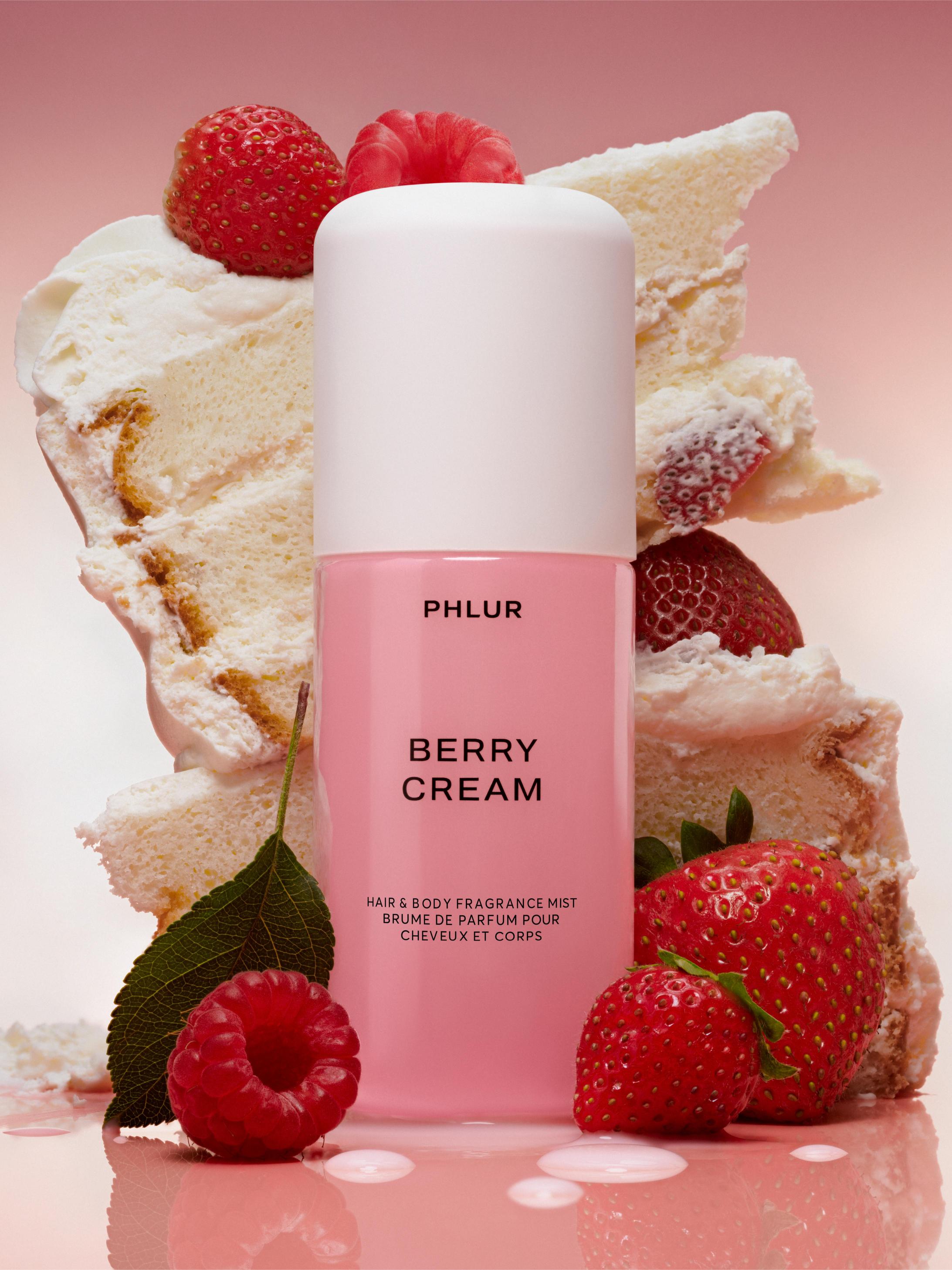 رذاذ عطريّ للشعر والجسم بيري كريم Berry Cream من علامة فلور PHLUR