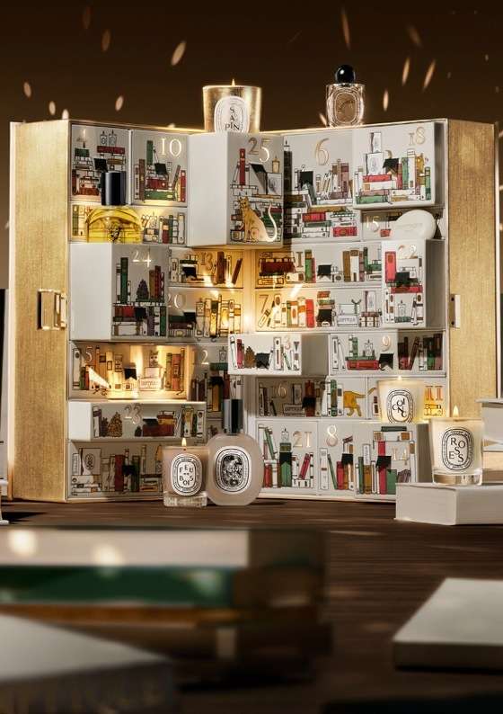 رزنامة العدّ العكسي للعيد صندوق من المفاجآت مجموعة لـديبتيك حصرية بموسم الأعياد