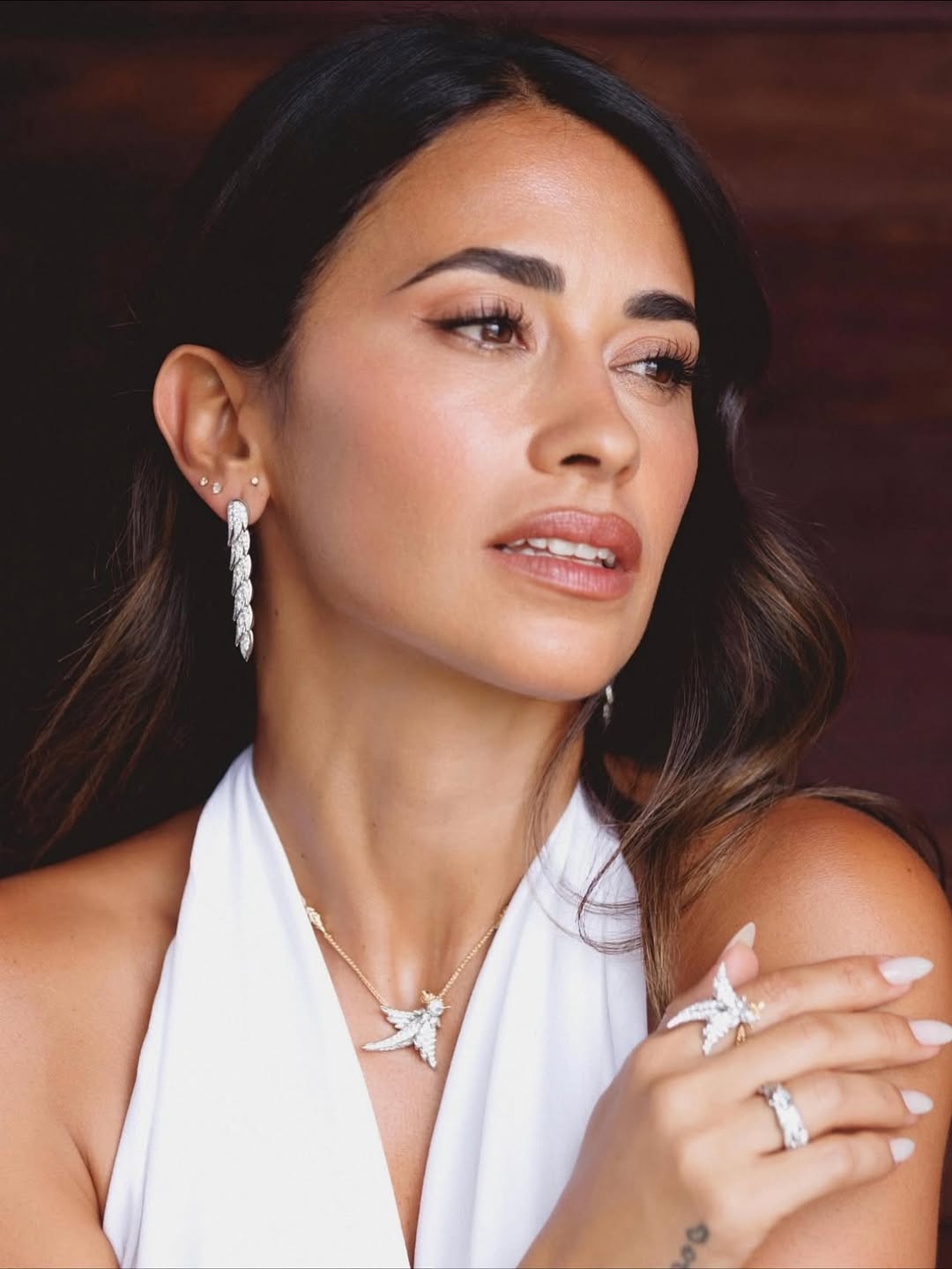 رسمات المكياج البني الناعم بأسلوب Antonela Roccuzzo