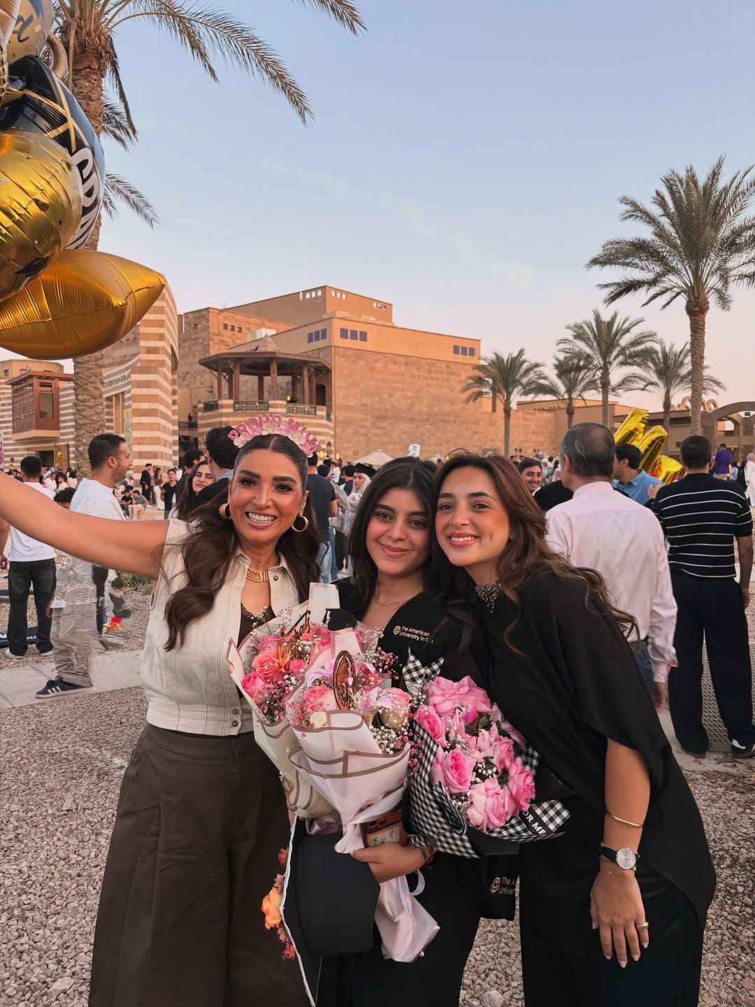 روجينا تحتفل بتخرج ابنتها مريم