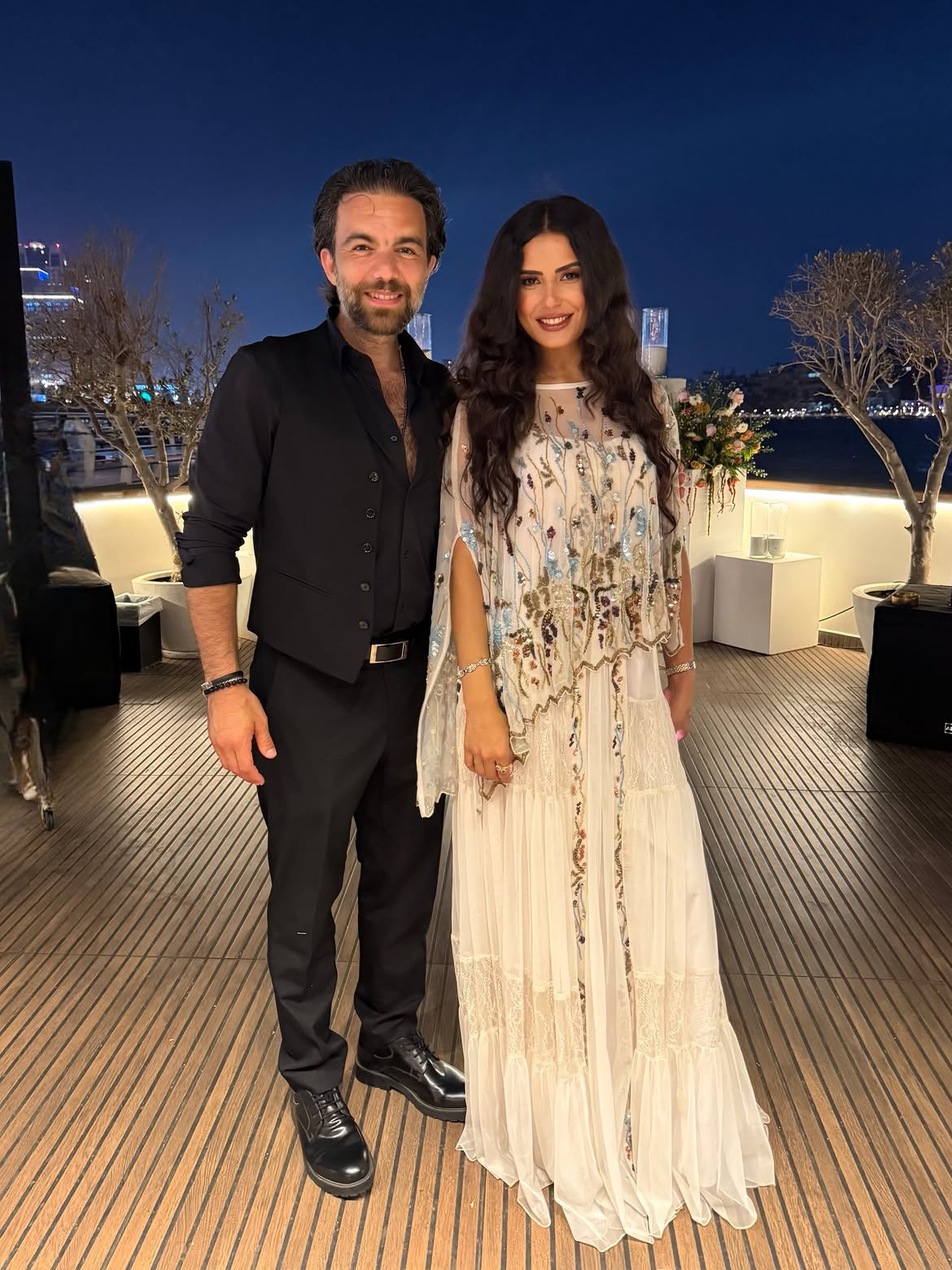 ريهام أيمن وشريف رمزي... رومانسية بوهيمية