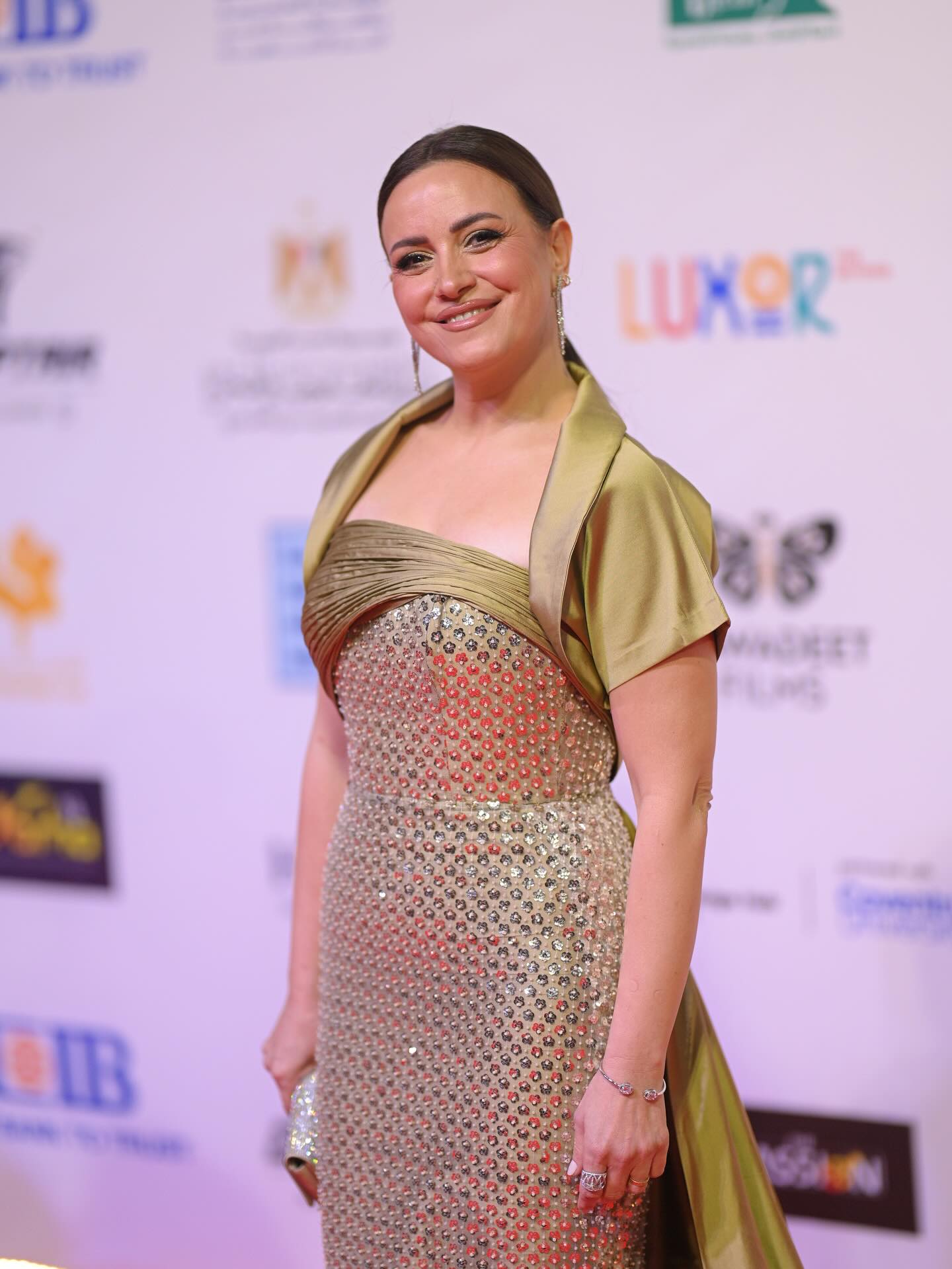 ريهام عبد الغفور بمجوهرات مرصّعة بالألماس البرّاق من El Mawardy Jewelry