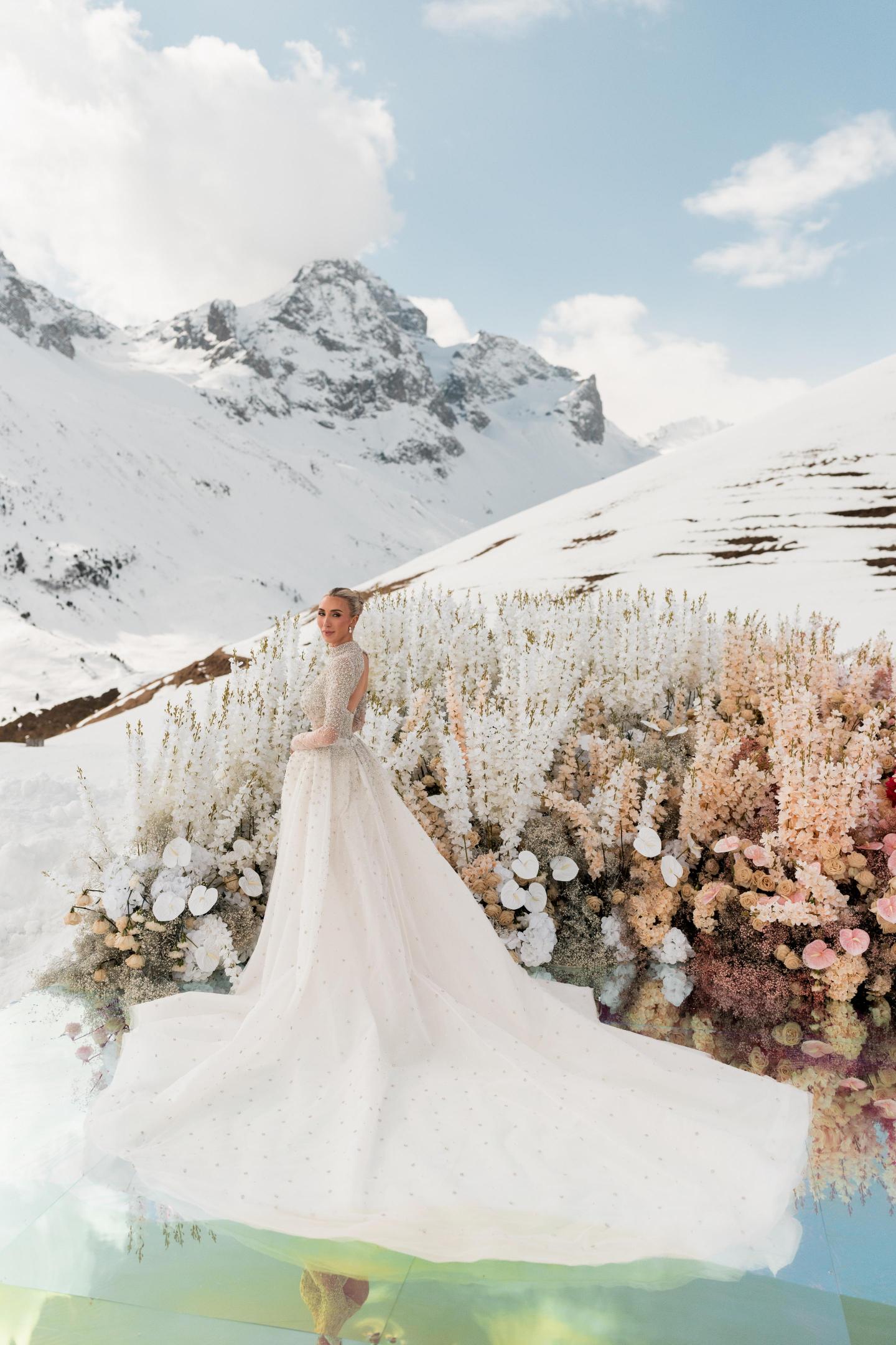 زفاف استثنائي بين احضان الثلوج