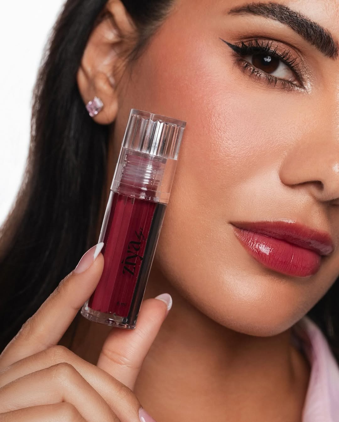 زينب عزام مؤسسة علامة Ziya By Z (1)