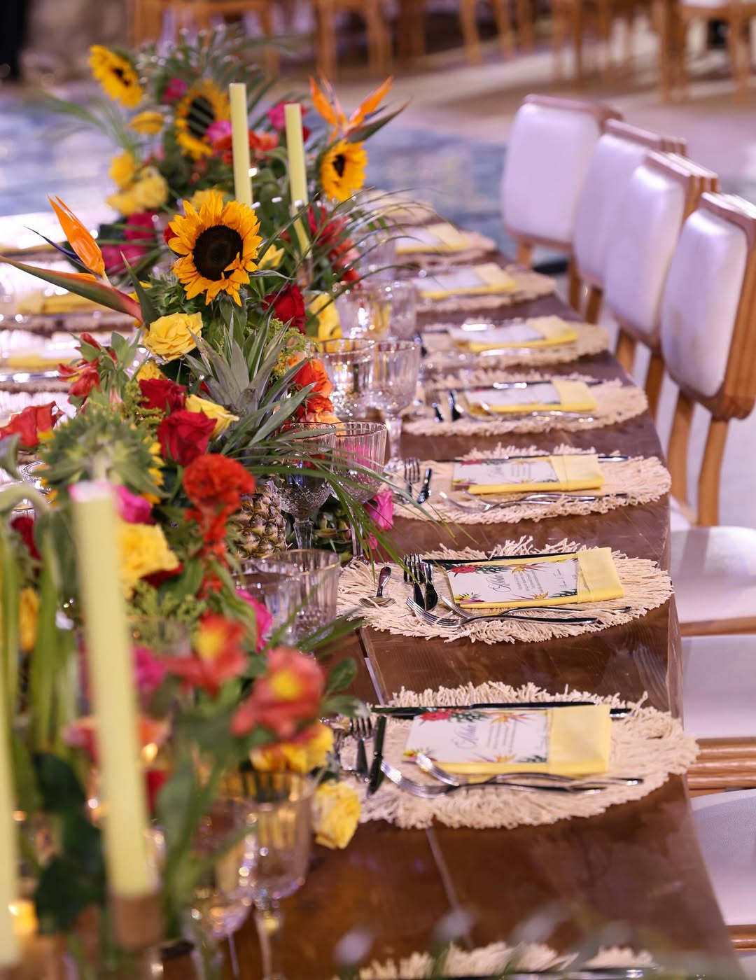 زينة ورود خريفية من تنسيق gaiasweddings