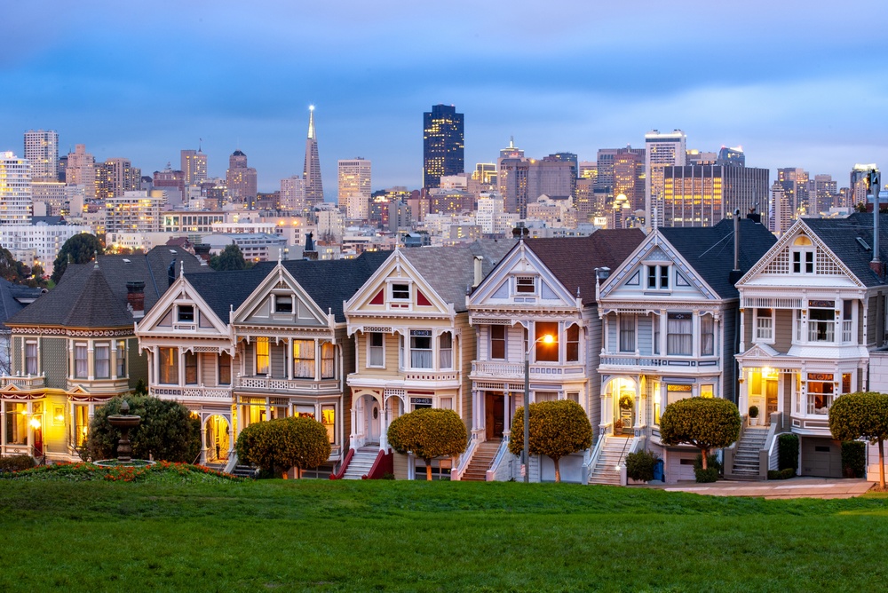 ساحة ألامو   Alamo Square
