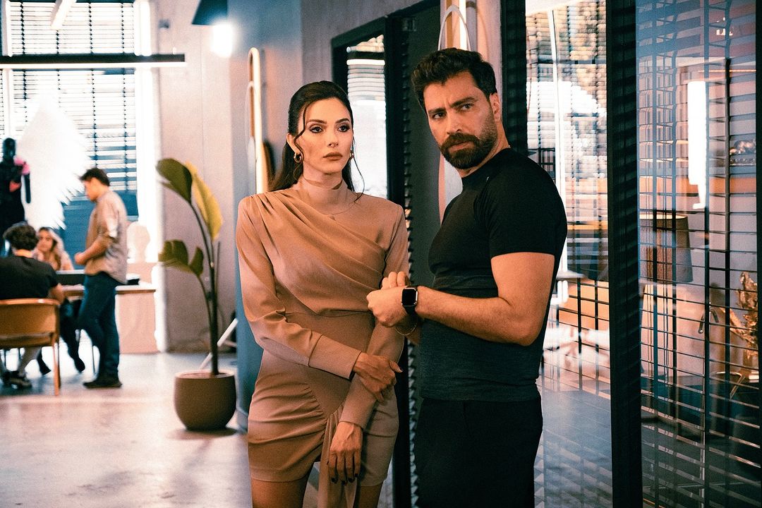 ساشا دحدوح مع معتصم النهار في مسلسل لعبة حب