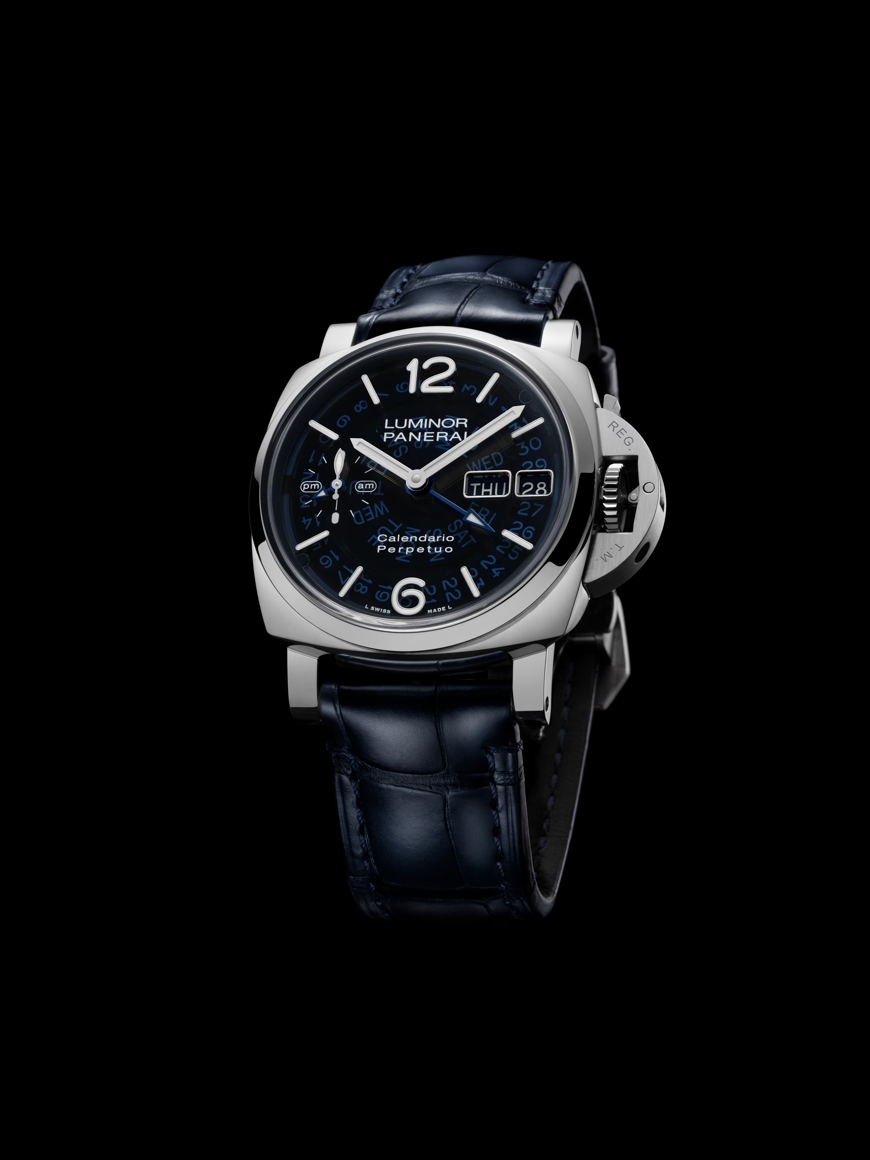 ساعات بانيراي في Watches and Wonders 2025 احتفاء بالهندسة الفلكية والدقة المعاصرة