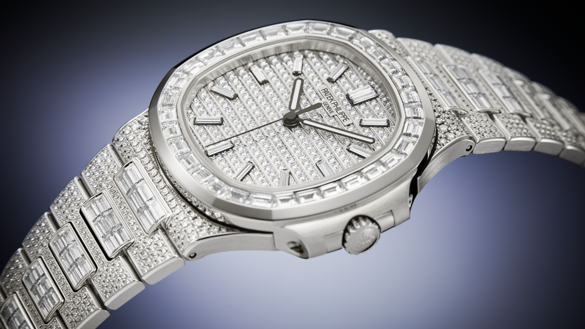 ساعة جورجينا رودريغيز:  Nautilus Pave 58111460G-001