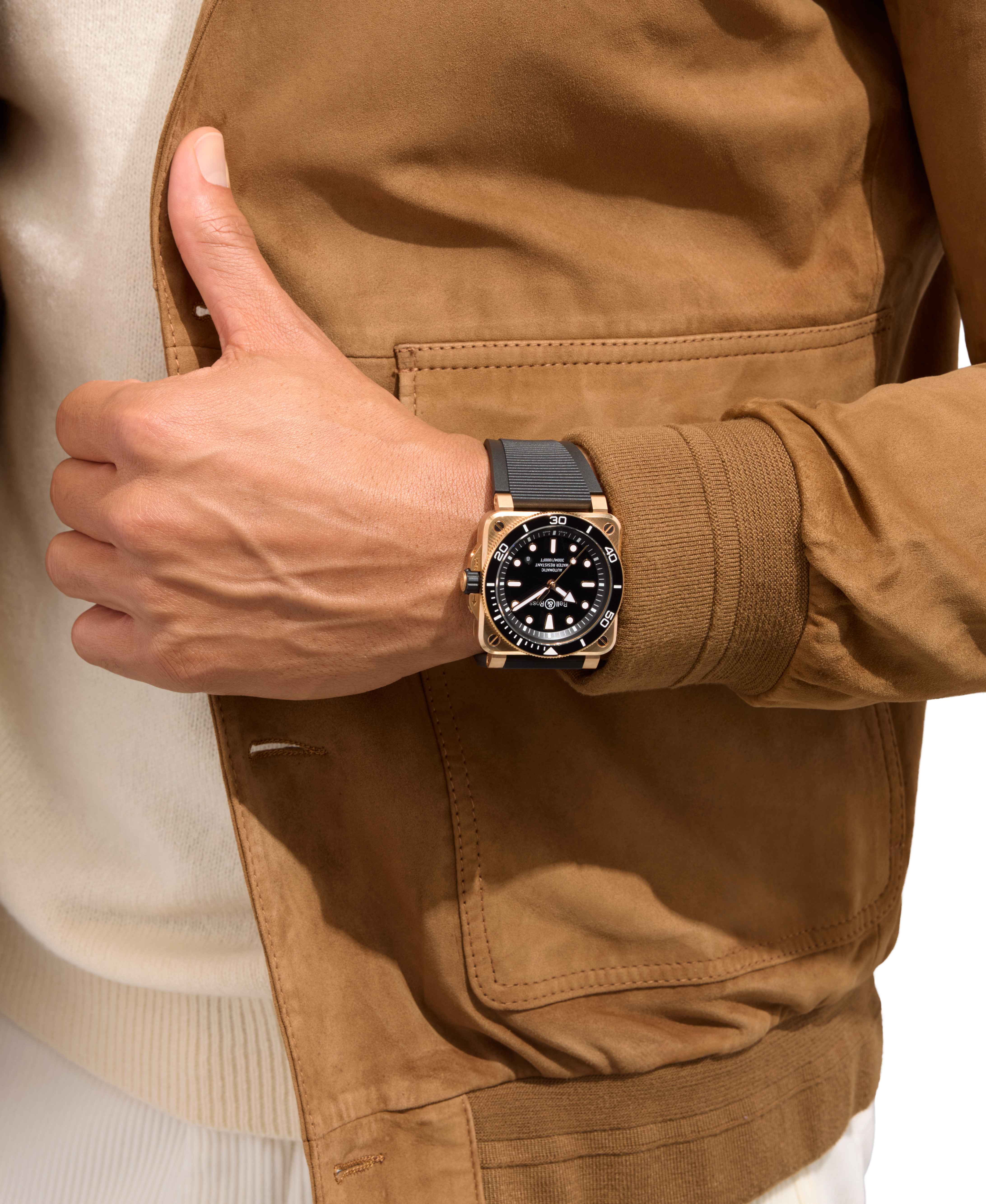 ساعة BR-03 Diver Black Bronze مستلهمة من عالم الريفييرا ويخوتها الفاخرة