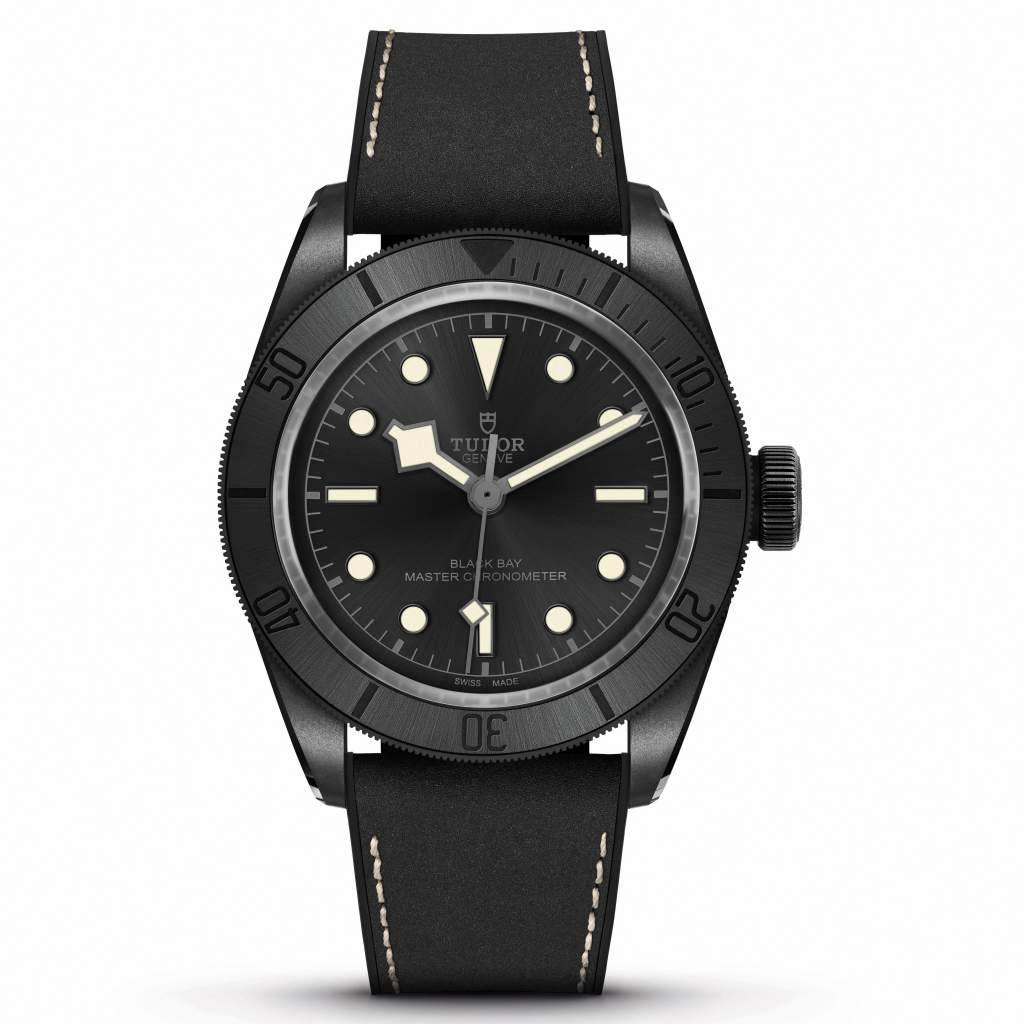 ساعة Black Bay Ceramic  من علامة تيودور  Tudor