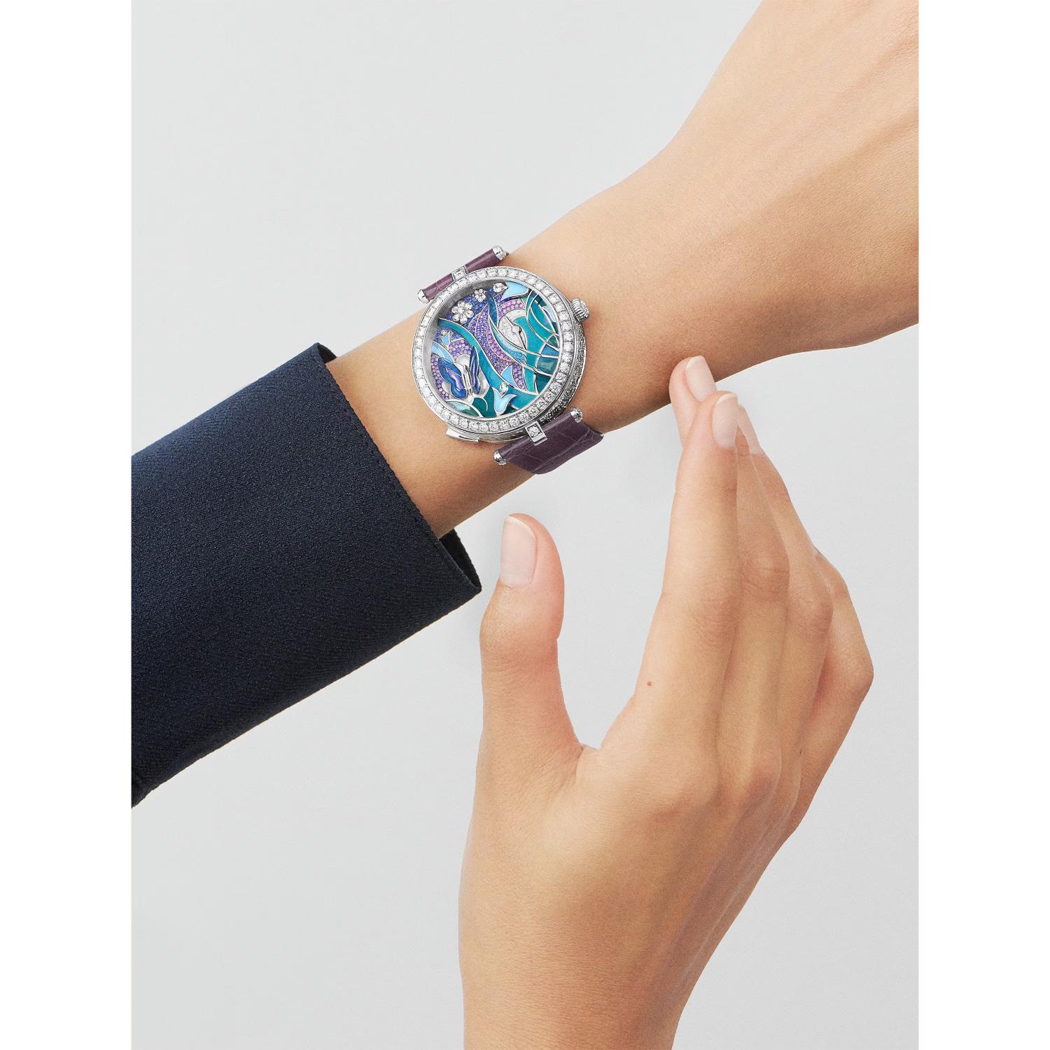 ساعة Lady Arpels من Van Cleef & Arpels