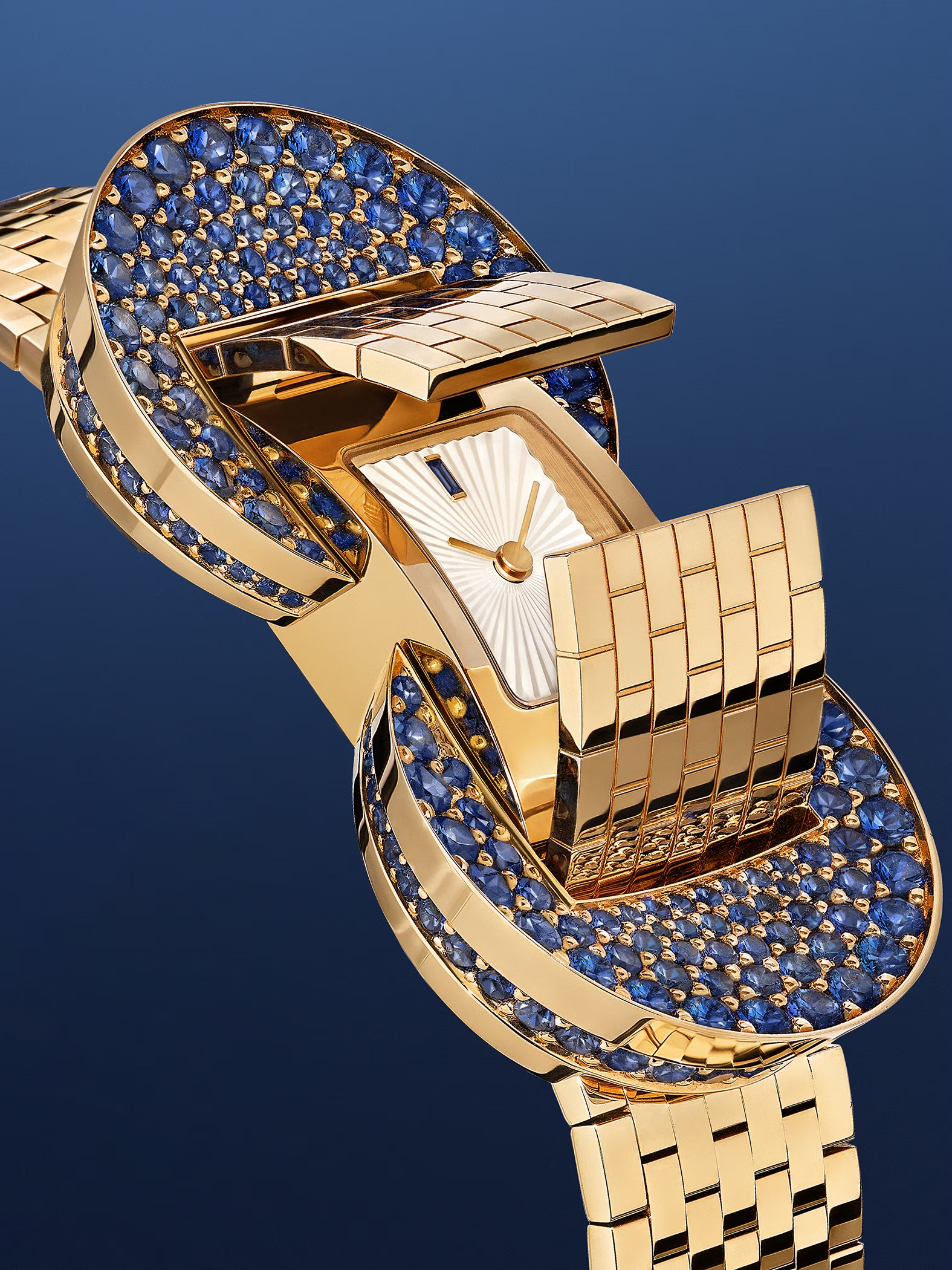 ساعة Ludo Secret من Van Cleef & Arpels