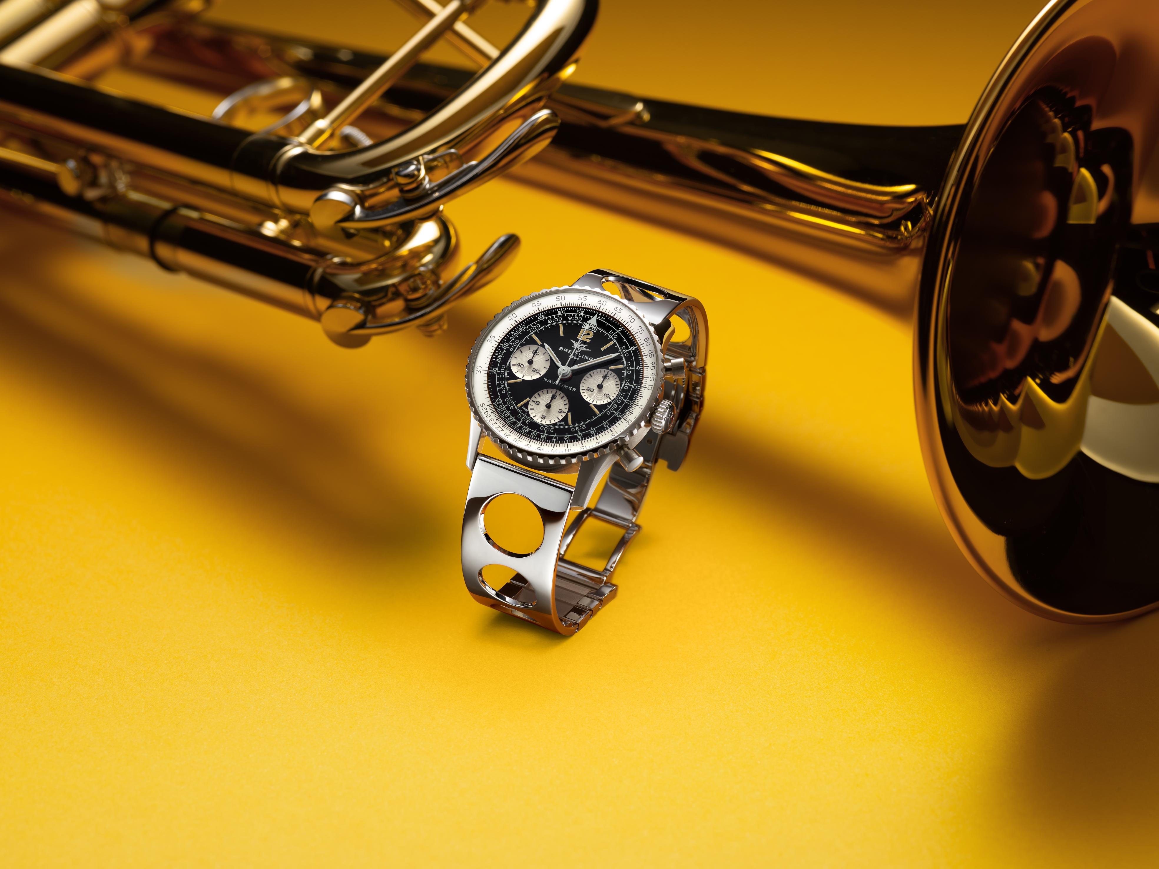 ساعة Navitimer B09 Chronograph 41 Tribute to Miles Davis من Breitling