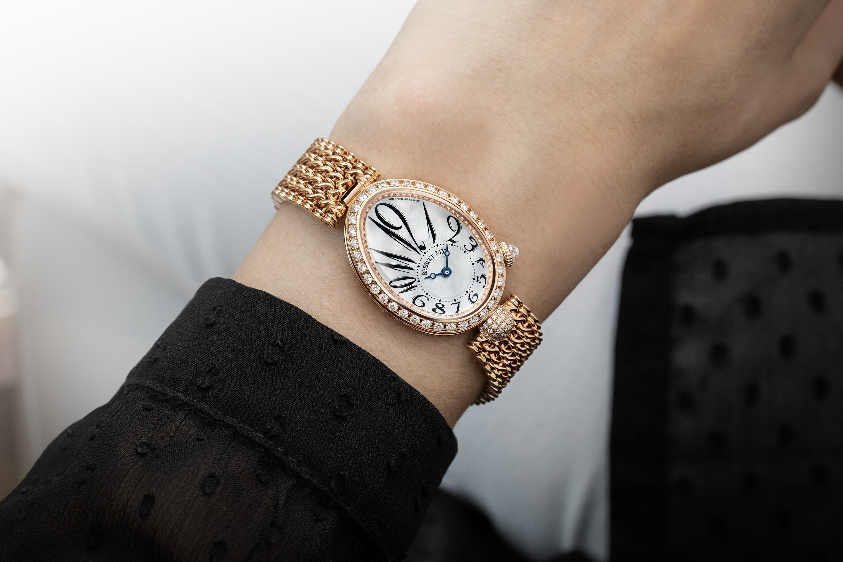 ساعة Reine de Naples من Breguet