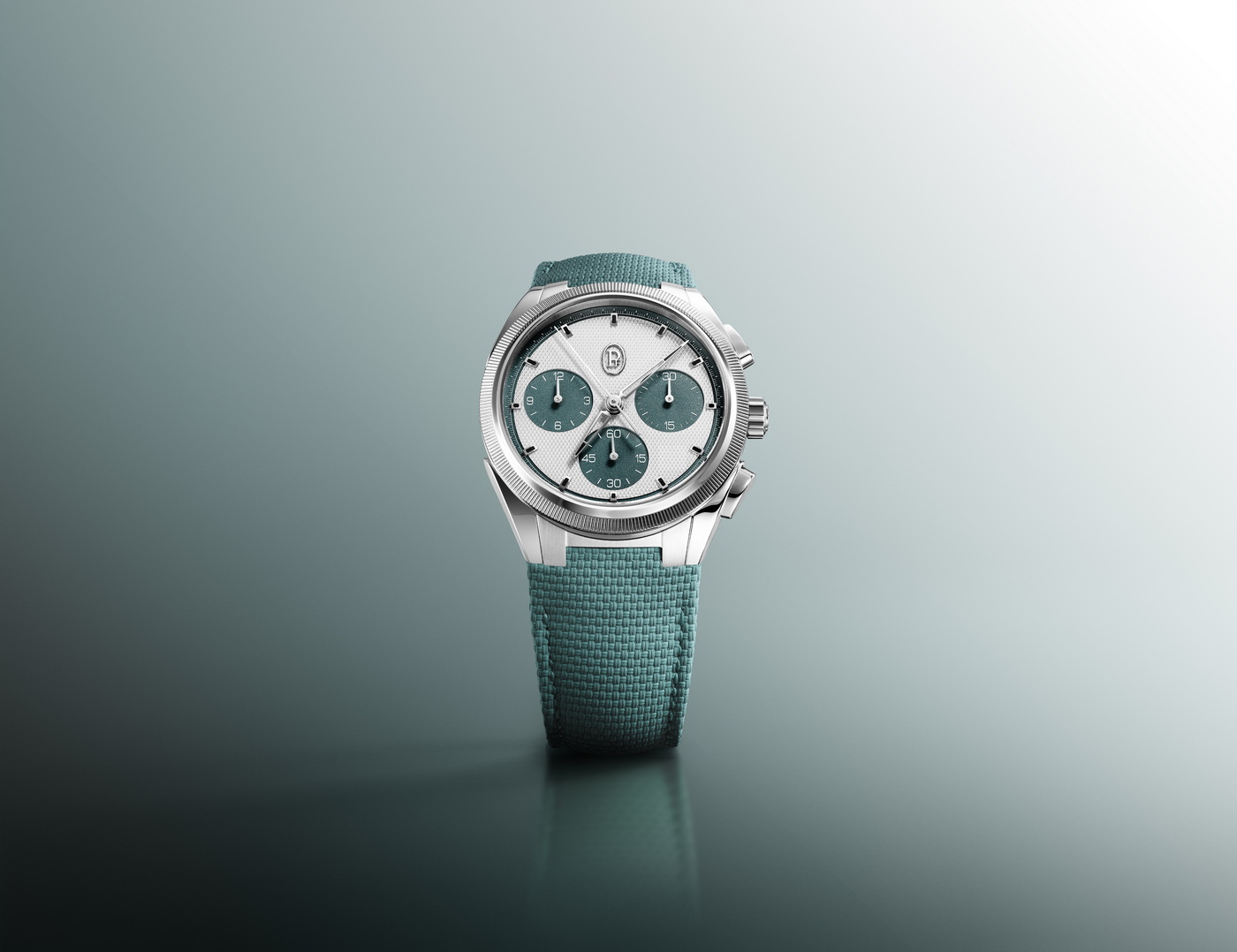 ساعة TONDA PF Sport Chronograph Steel باللون الفضي وأخضر فيرزاسكا