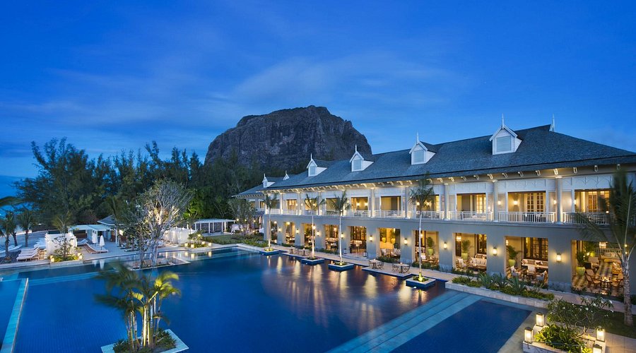 سانت ريجيس لو مورن The St. Regis Le Morne Resort
