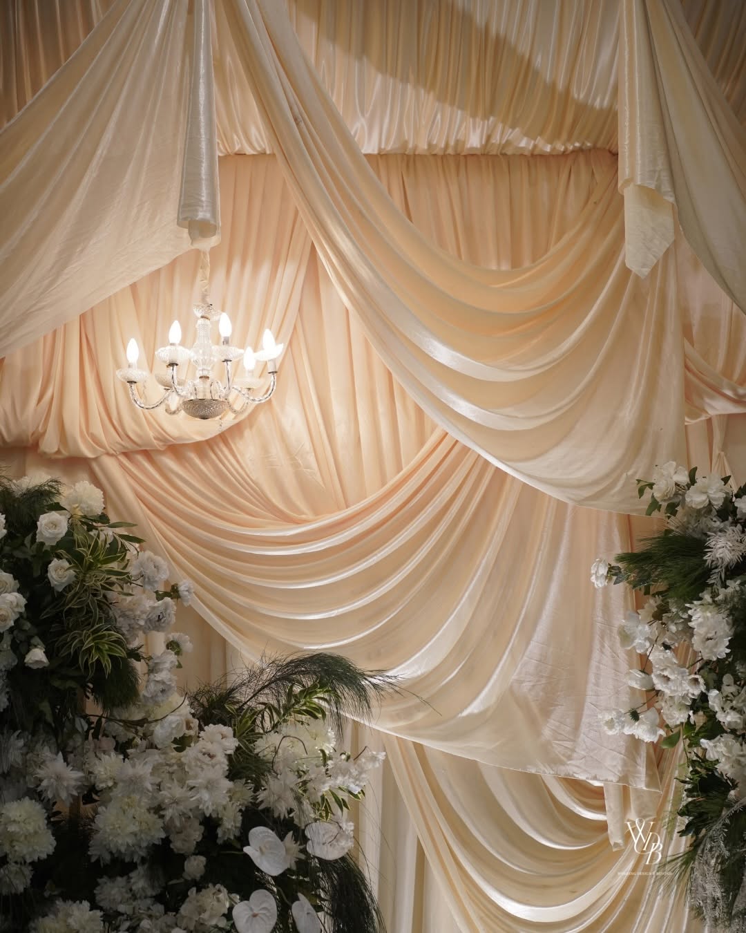 ستائر العاجي بلمسات ناعمة- الصورة من wdbworks_