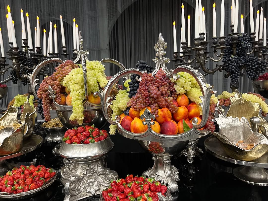 سحر فاكهة الشتاء من Catering & Design Studio