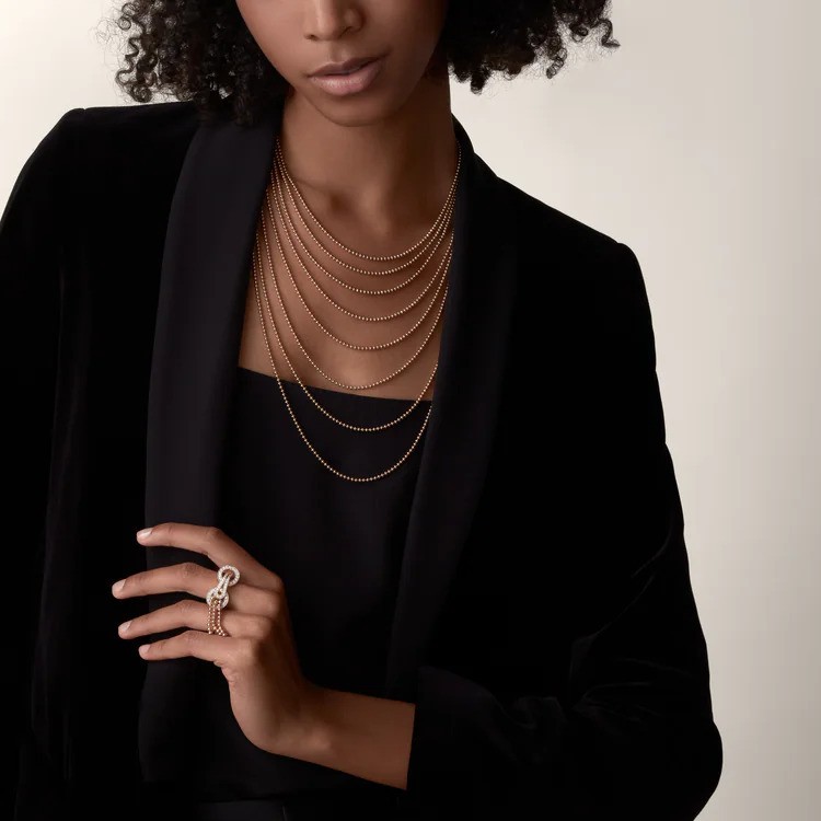 سلسلة متعددة الطبقات من Cartier
