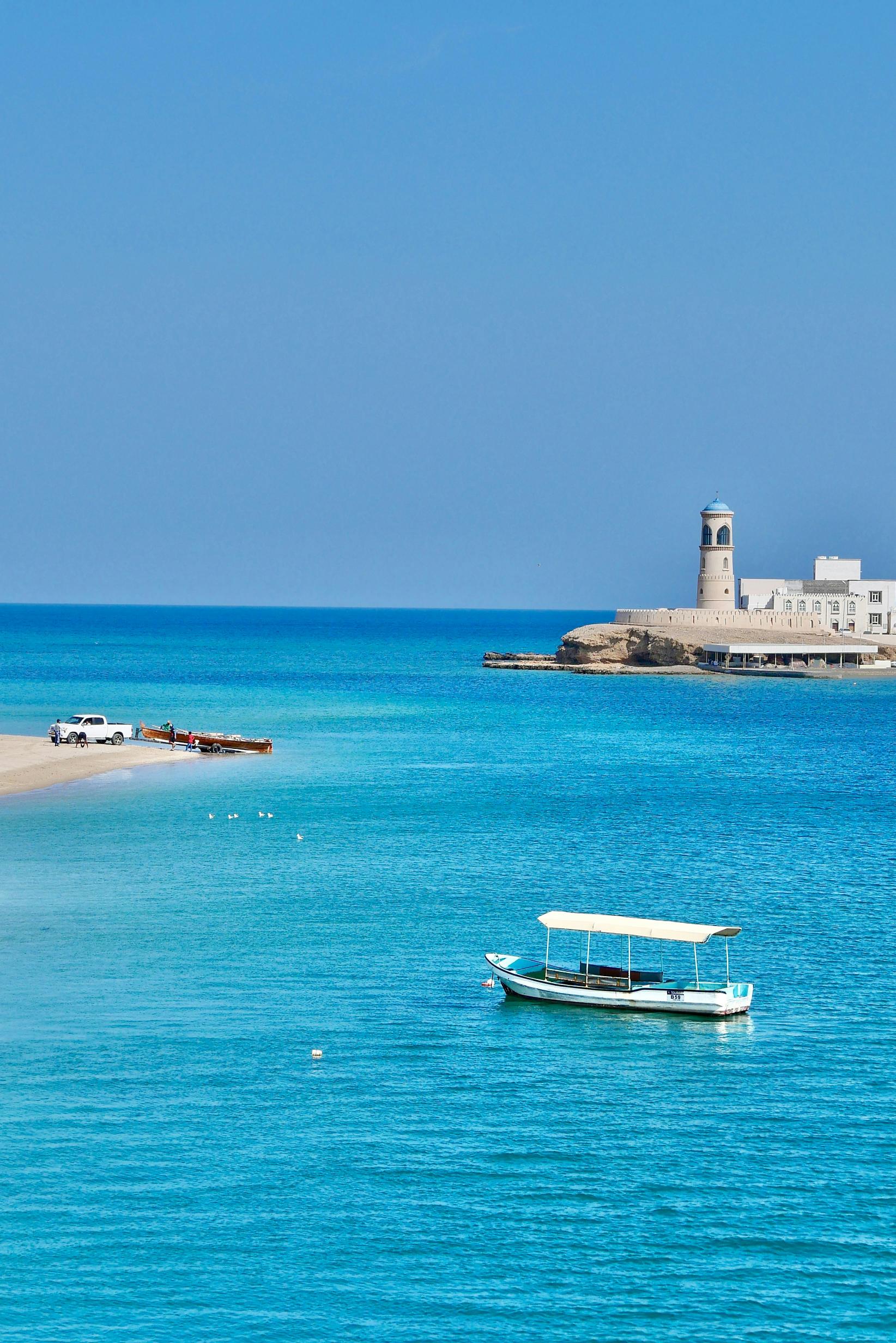 سلطنة عمان