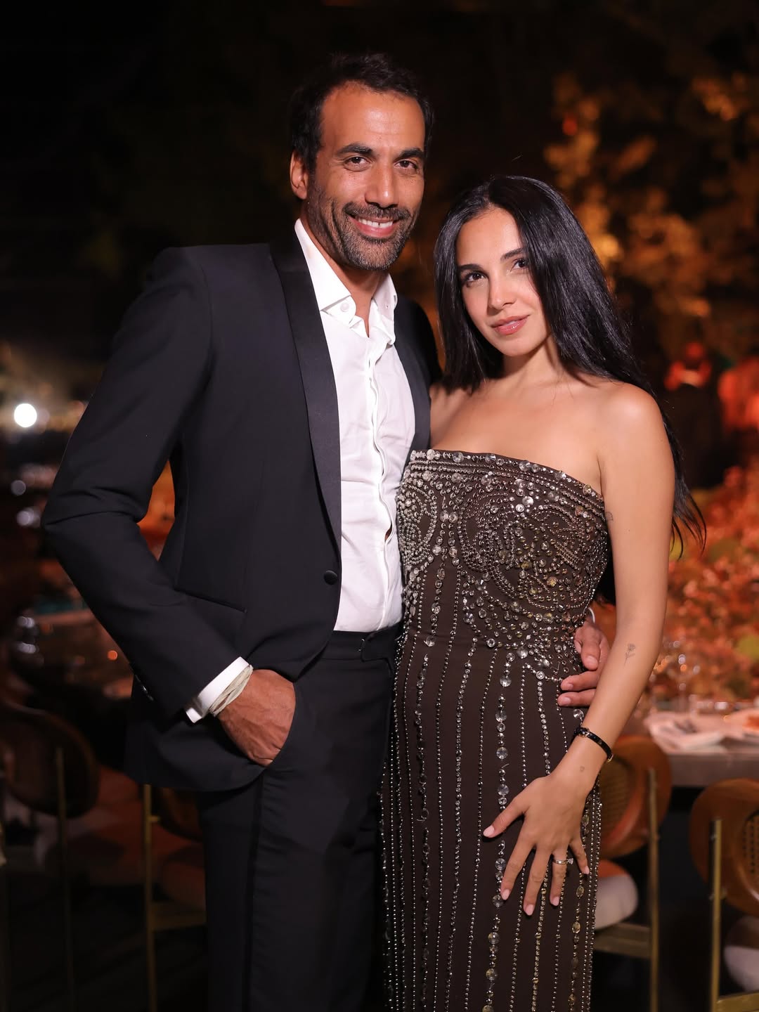 سلمى أبو ضيف وزوجها في حفل زفاف ابن إيلي صعب