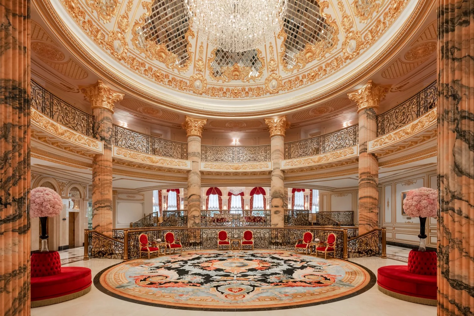 سهرات رمضانية راقية بإنتظاركم في فندق رافلز دبي