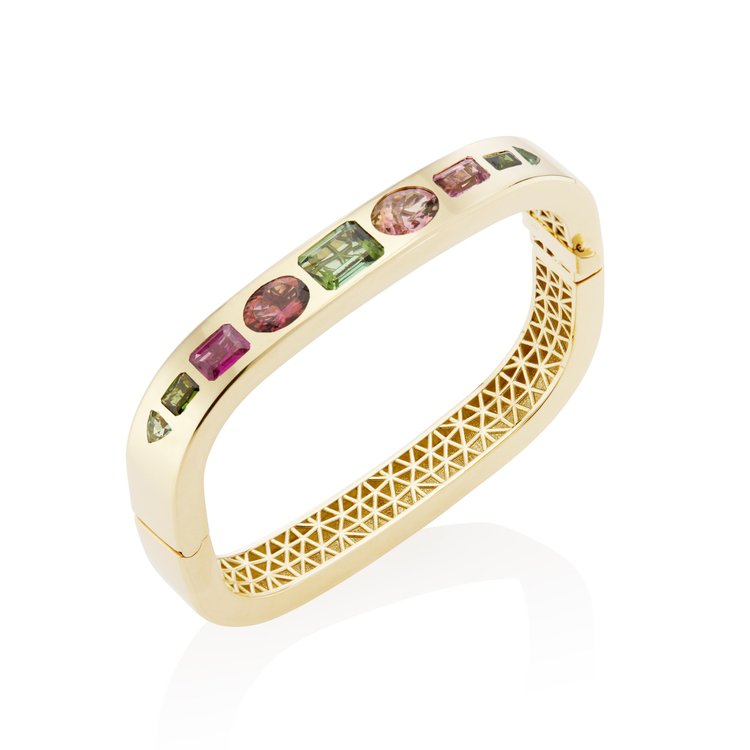 سوار غلوريا المرصّع  من Akaila Reid