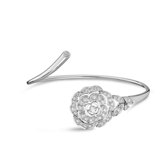 سوار ماس Bouton de Camélia من Chanel
