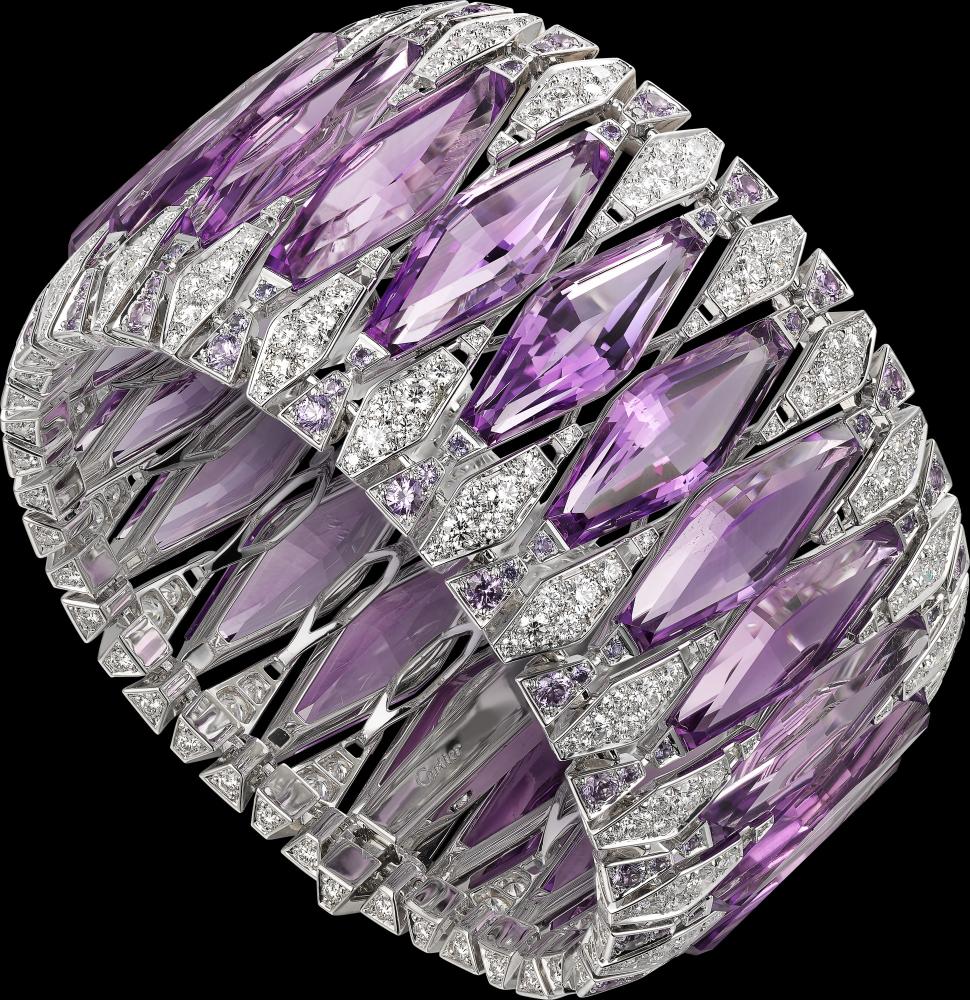 سوار مرصع بأحجار جمشت من Cartier