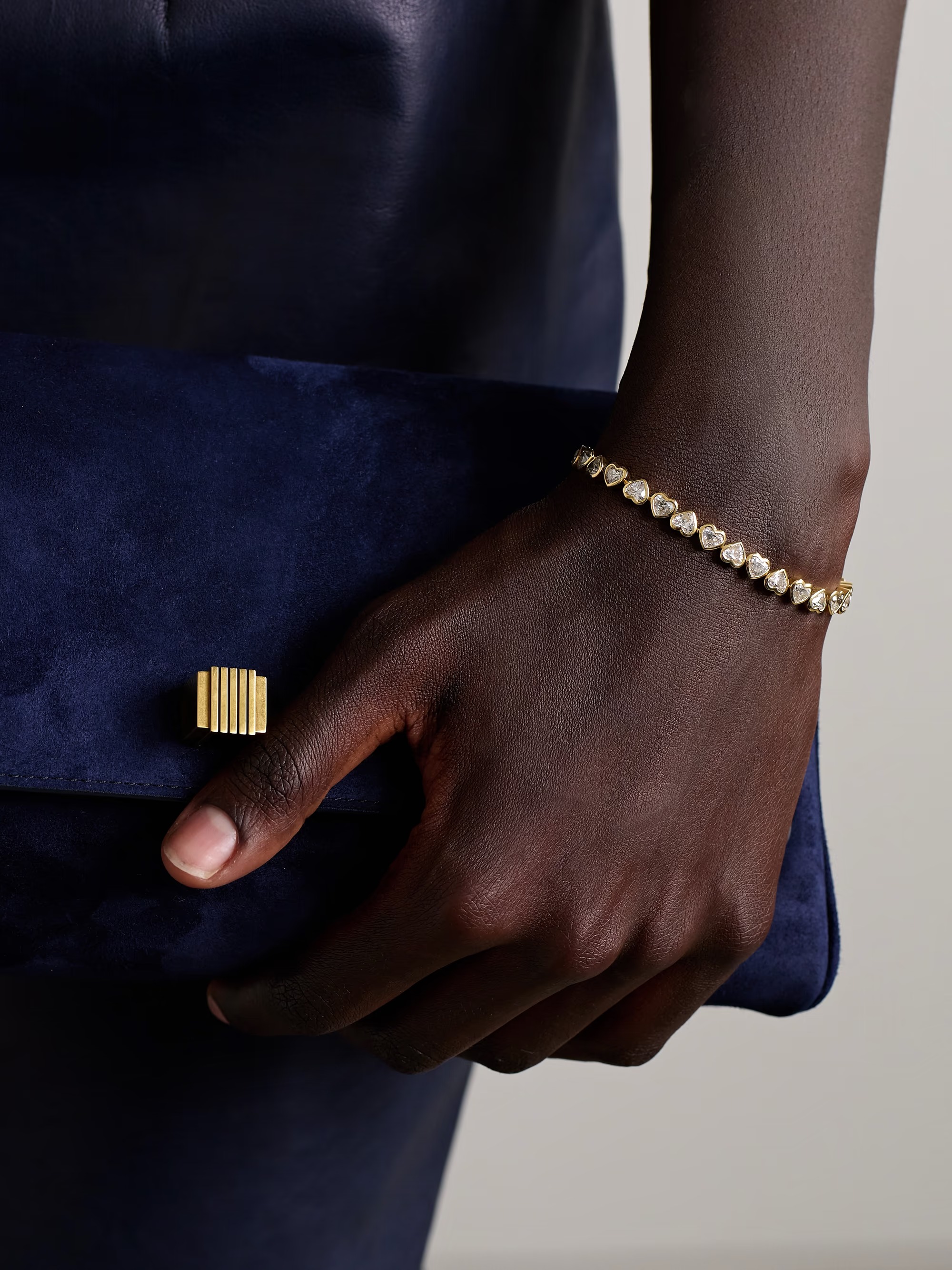 سوار من  SHAY