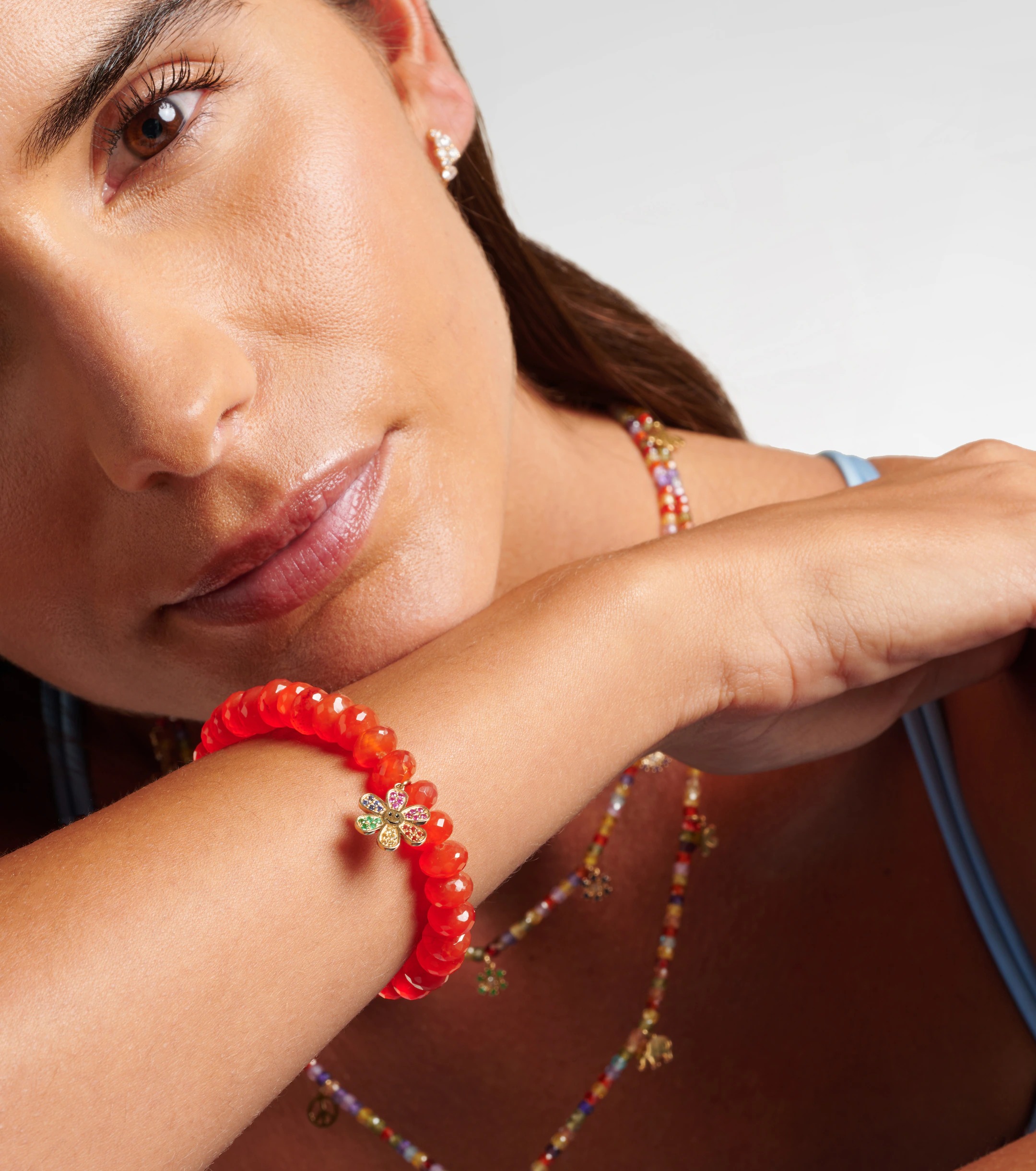 سوار Daisy Carnelian Beaded من Sydney Evan