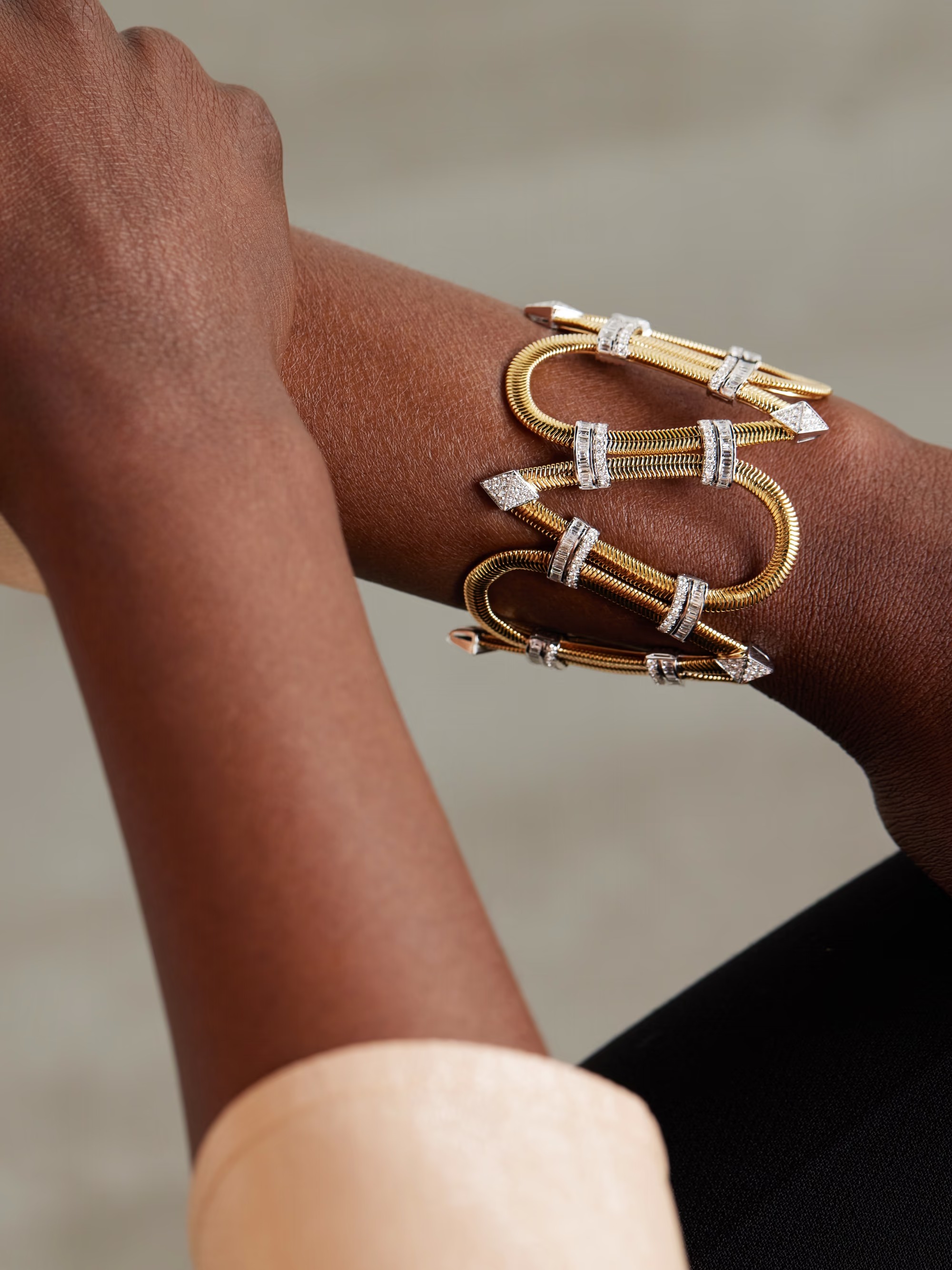 سوار Nikos Koulis Feelings