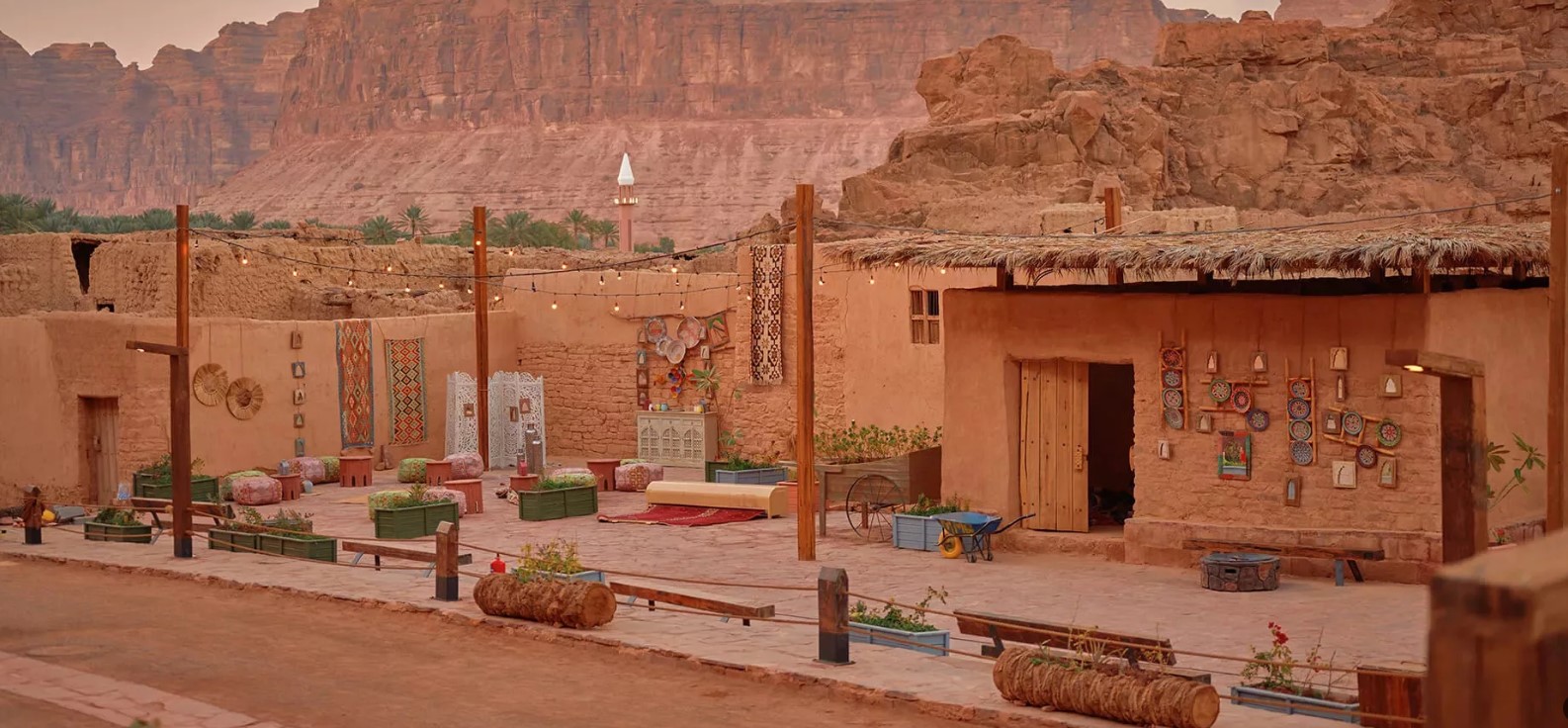 سوق البلدة القديمة في العلا 