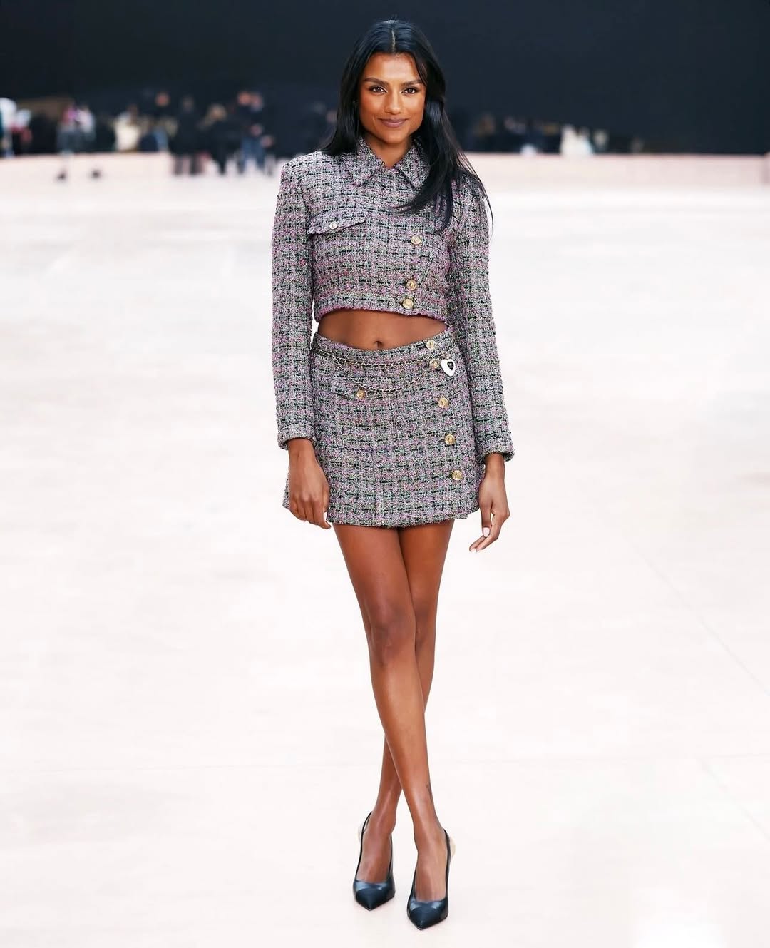  سيمون بتايير من التويد باللون الرمادي