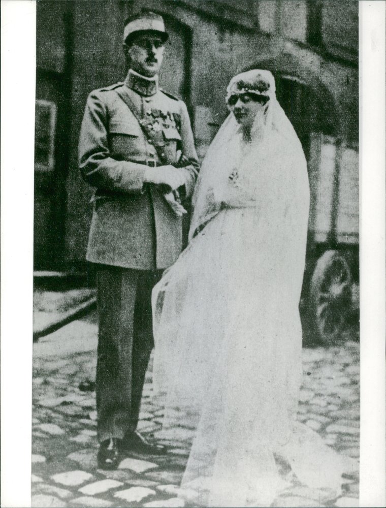 شارل ديغول Charles de Gaulle وإيفون فيندرو Yvonne Vendroux