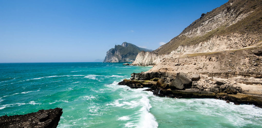 شاطئ المغسيل  Al Mughsail Beach